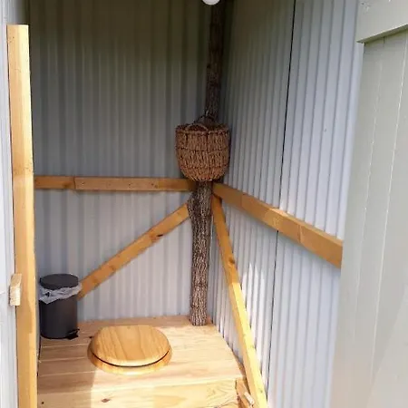 ラグジュアリーテント Ferme Equestre Borde Basse Tipi Montagudet